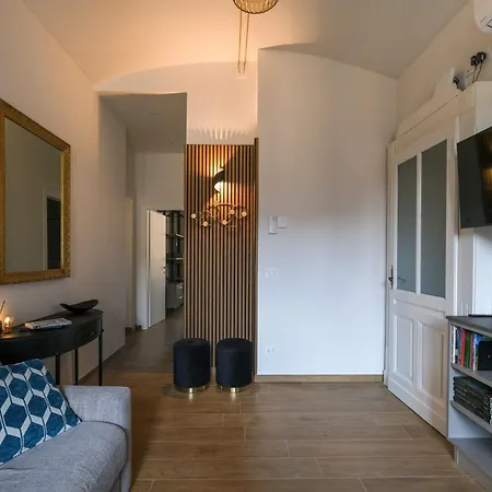 A Casa Di Adele Centro アパート トリノ